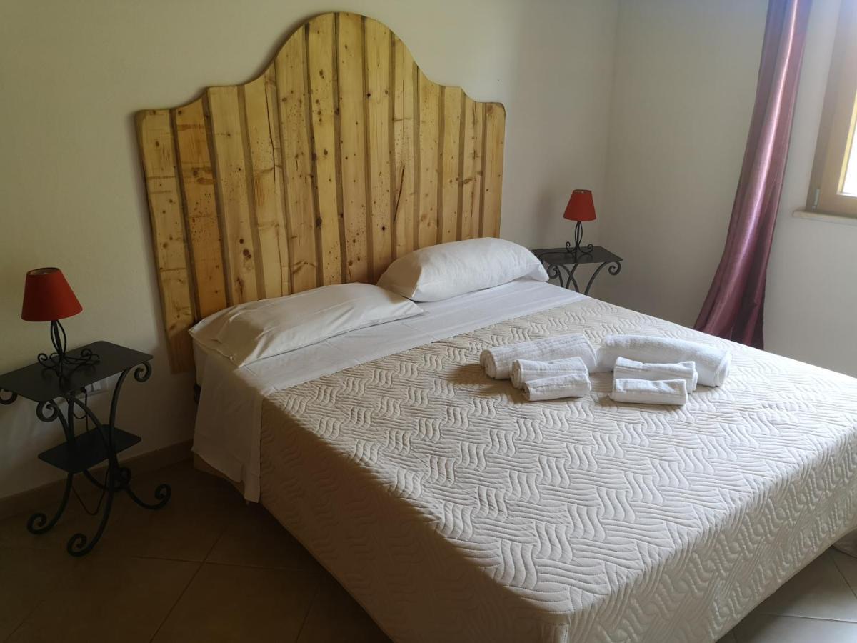 Tenute Delogu Wine Resort (Adults Only) Santa Maria la Palma Exterior foto